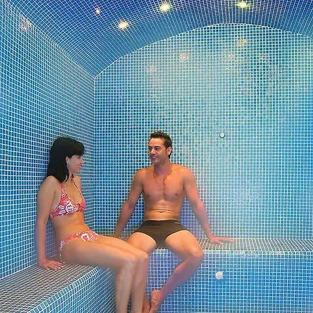 Rh Gijon & 3* Gandia