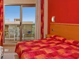 Szálloda Rh Gijon & 3*
